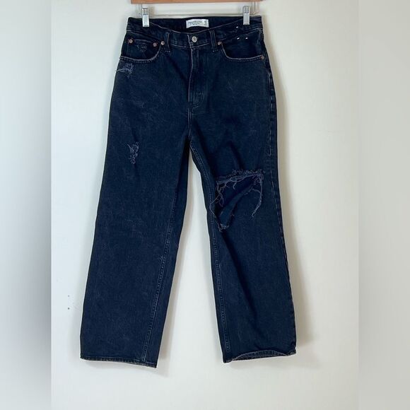 Abercrombie & Fitch 90s Relaxed Jeans Straight Distressed Baggy Size 28 Short - Picture 2 of 12